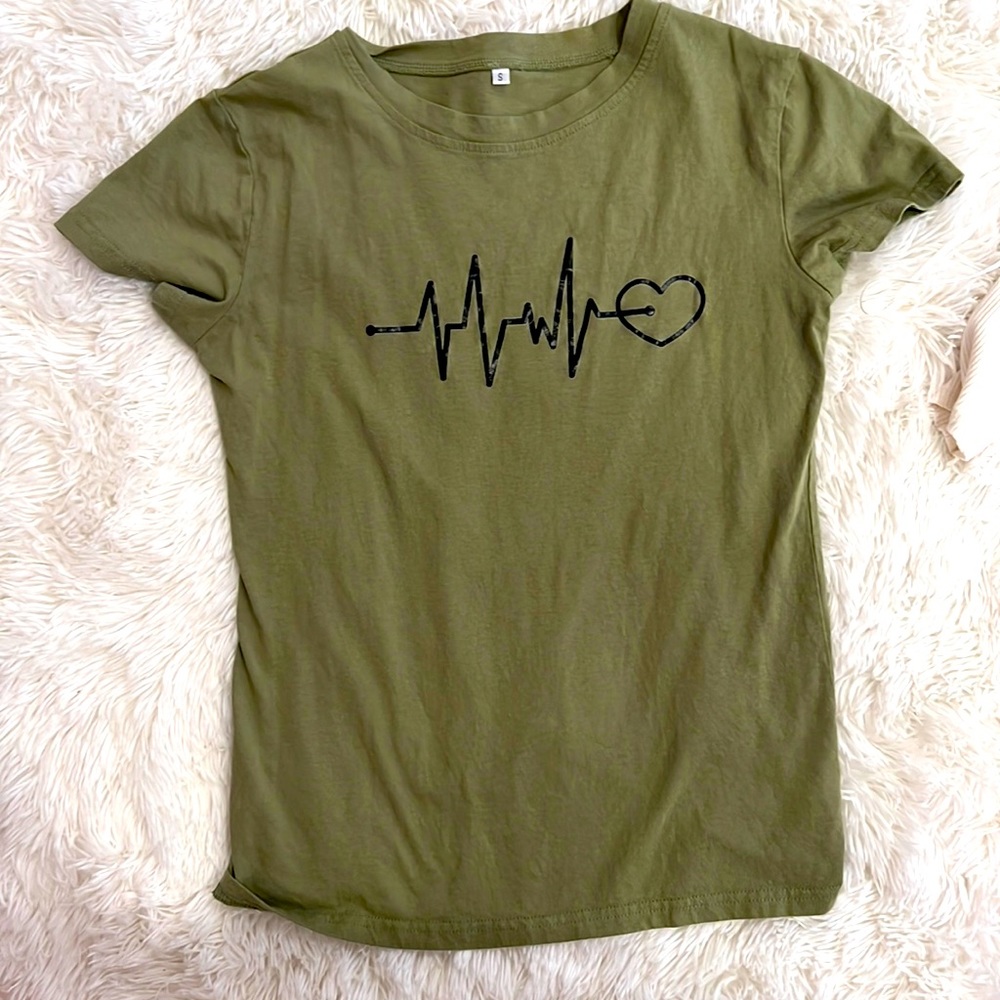 Cute Heart Rhythm t-shirt.